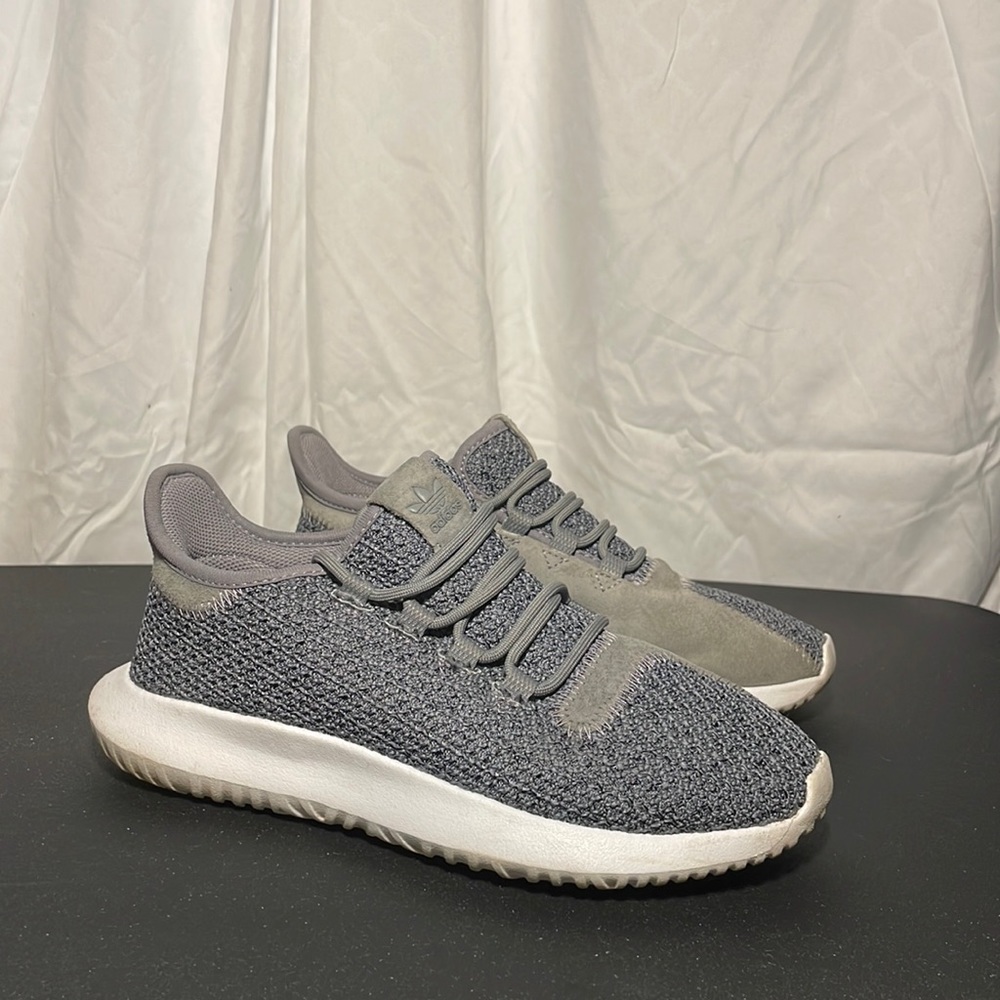 Adidas Tubular Shadow Womens size 6 in Grey